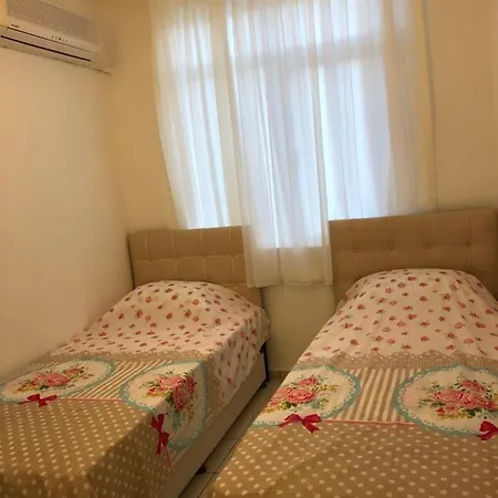 Aparthotel Akpolat 2*